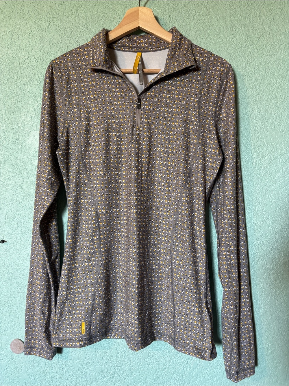 Gray Patterned Lole Quarter-Zip Women’s Long Sleeve Athletic Shirt Size Medium